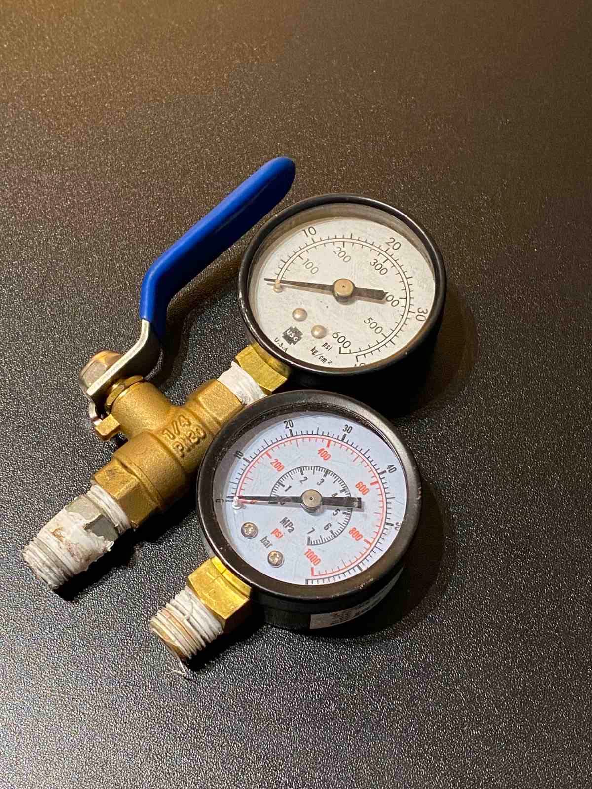 Pressure Gauge